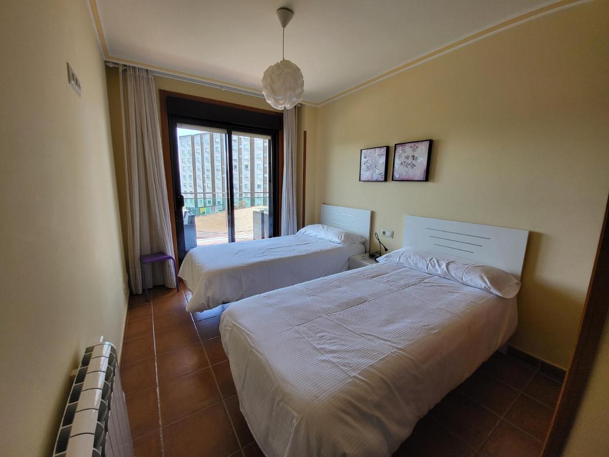 Apartamento Antopa Con Entrada Directa A La Playa - Karkava Travel Sanxenxo Luaran gambar